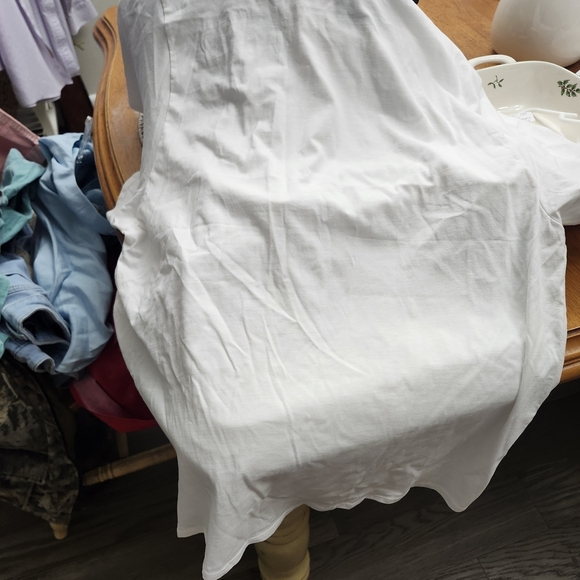 White and Yellow Short Sleeve Tee - Picture 3 of 3